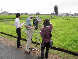20110711_01_テレビ取材.jpg